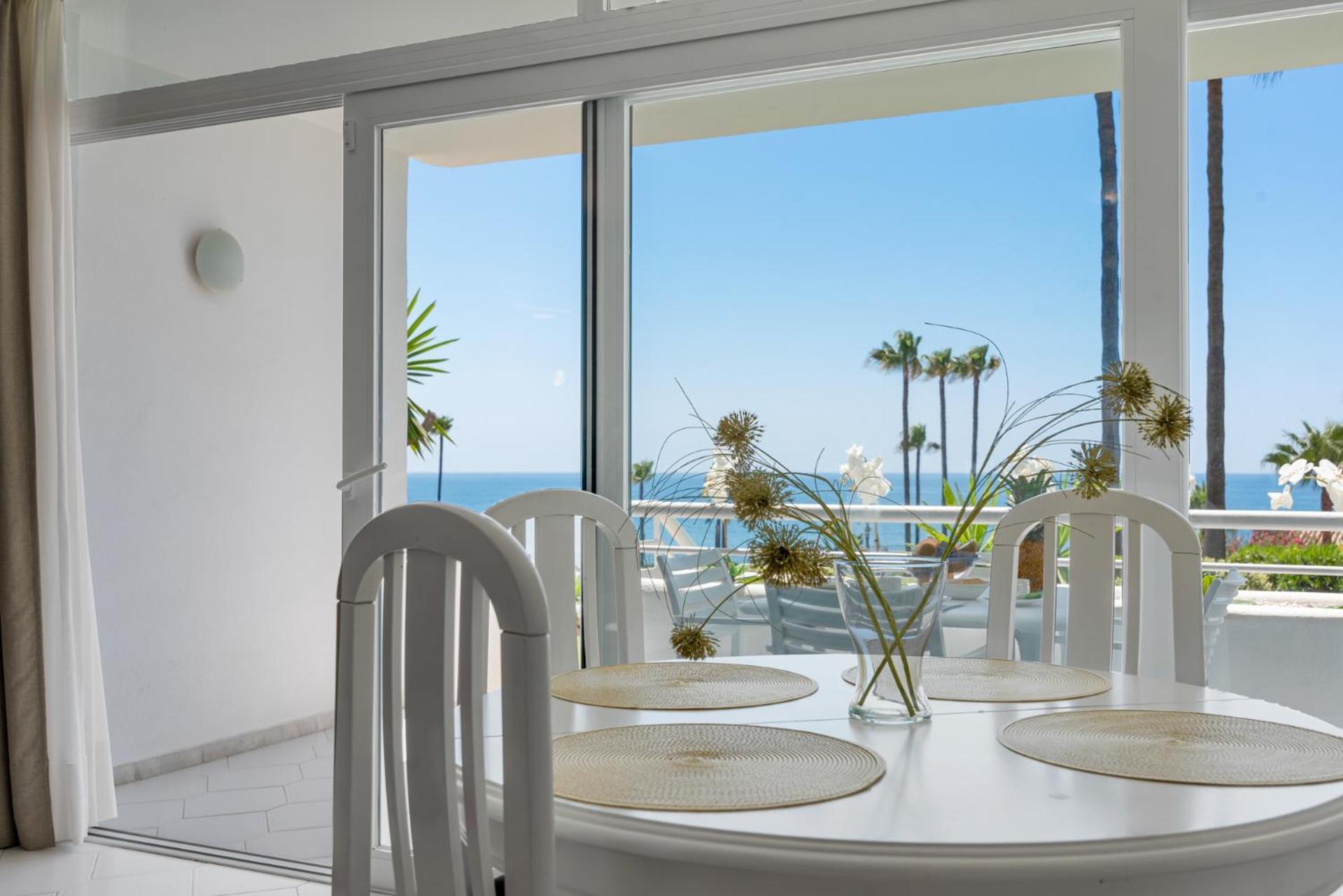 Miraflores Apartments By The Beach Costa Del Sol Sitio de Calahonda Extérieur photo