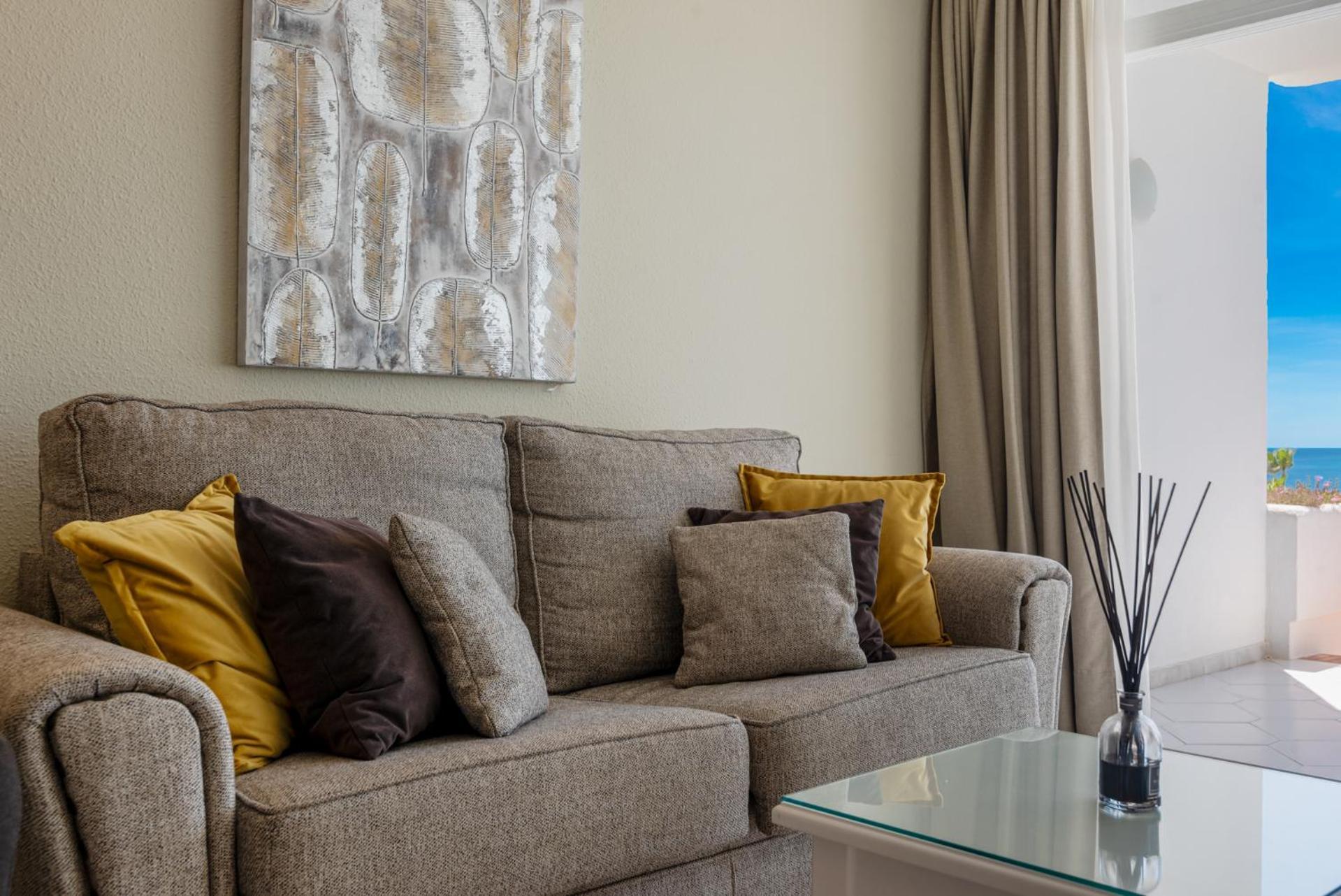 Miraflores Apartments By The Beach Costa Del Sol Sitio de Calahonda Extérieur photo